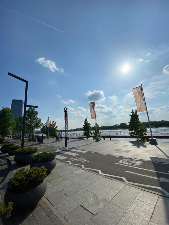 Symphony707 - Belgrade Waterfront Apartment Екстериор снимка